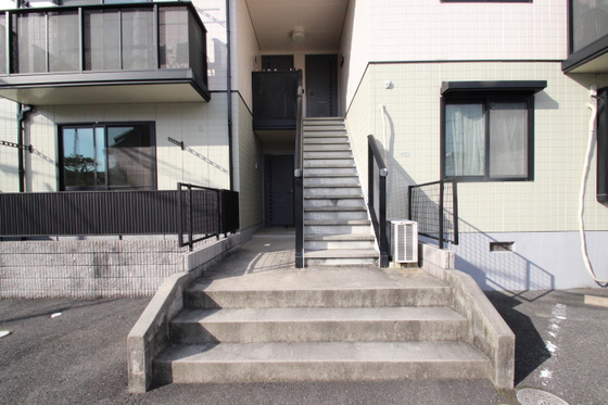 クローンベルク旭A棟