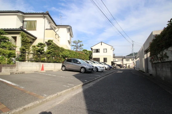 クローンベルク旭A棟