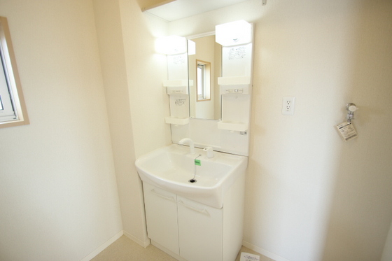 プリムヴェール A棟