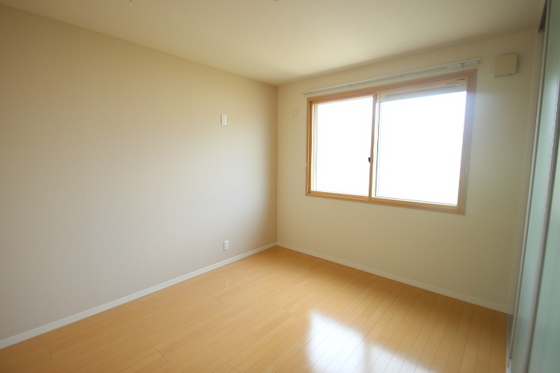 プリムヴェール A棟