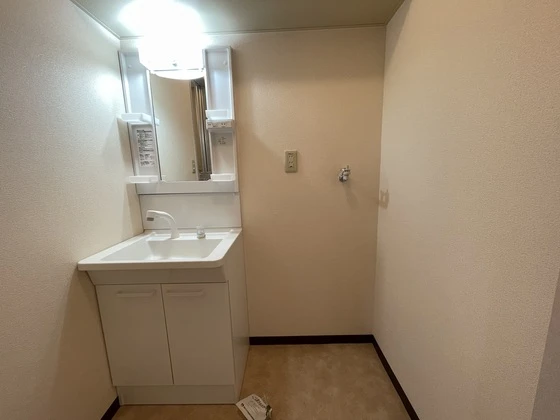 ミッドチェスターハウス B棟