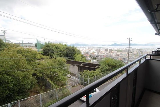 ドルフ井口台A棟