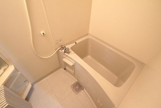 ドルフ井口台A棟