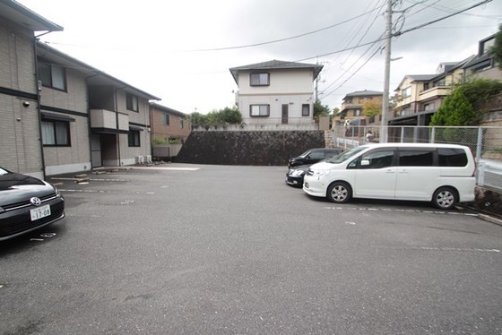 ドルフ井口台A棟