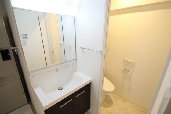 京橋町レジデンス広島駅前通り