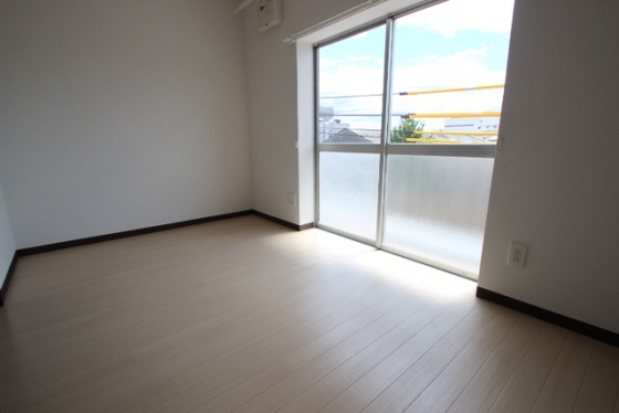 フェリーチェ光南