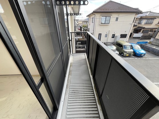 カレッジ東野B棟