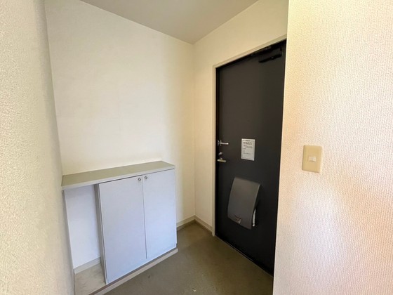 カレッジ東野B棟