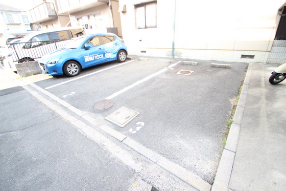 カレッジ東野B棟