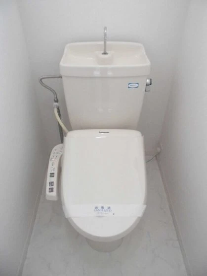 エバーグリーンハイツ B棟