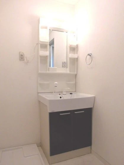 エバーグリーンハイツ B棟