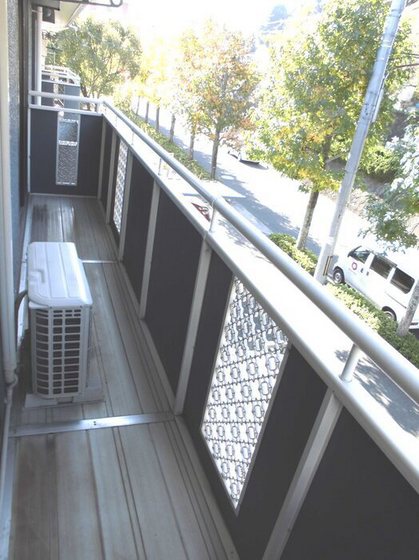 エバーグリーンハイツ B棟