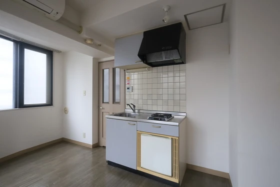 AXA(アクサ)富士見町