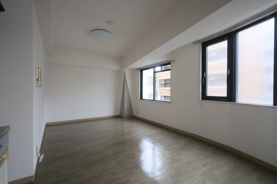 AXA(アクサ)富士見町