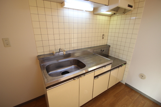 サンファミール緑井