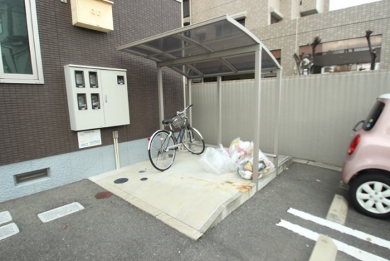 シャーメゾンKOBATA