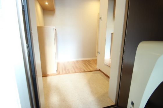 メゾンこころ A棟