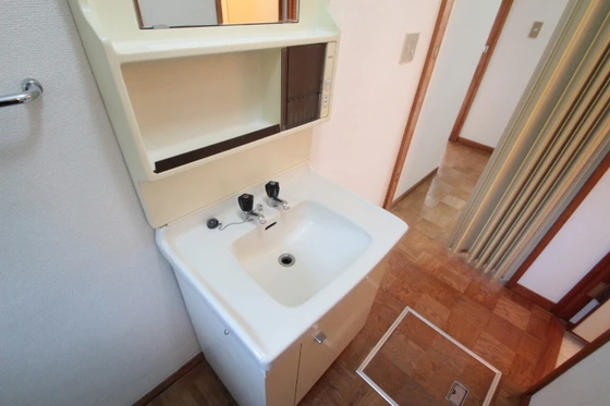 井口鈴が台アパート