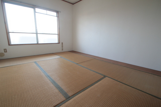 井口鈴が台アパート