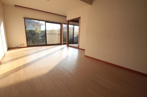 井口台網岡貸家