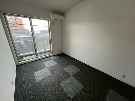 グレイス江波西