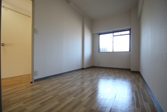 サンライフ松谷