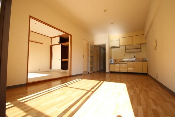 サンライフ松谷