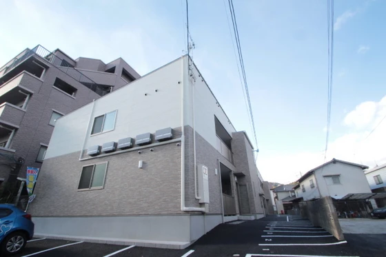 エストレビータ草津Ⅰ