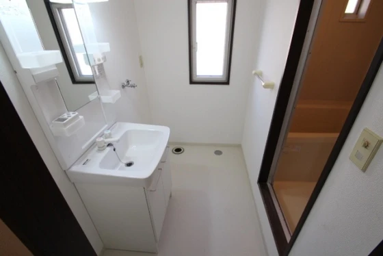 フレグランス光樹C棟