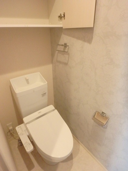 ロイヤルハイム江波