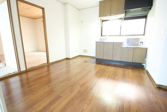 ファミールナカイⅢ