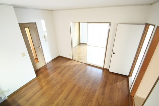 ファミールナカイⅢ