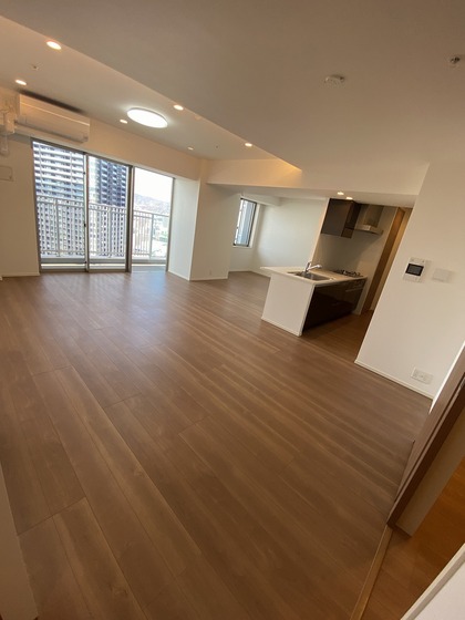 グランクロスタワー広島