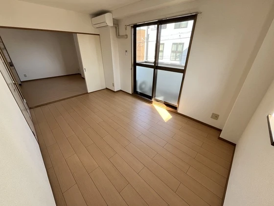 スクウェアガーデン緑井