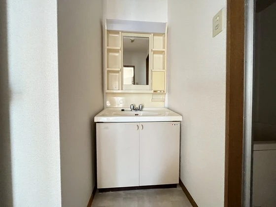 スクウェアガーデン緑井