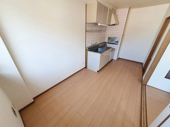 スクウェアガーデン緑井