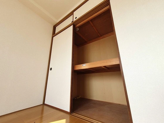 スクウェアガーデン緑井