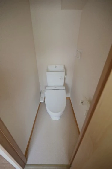 クレセントハウス