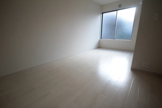 エストレビータ草津Ⅱ