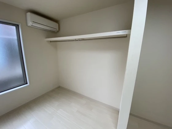 エストレビータ草津Ⅱ