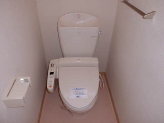 ウッド ヴィラージュ A棟