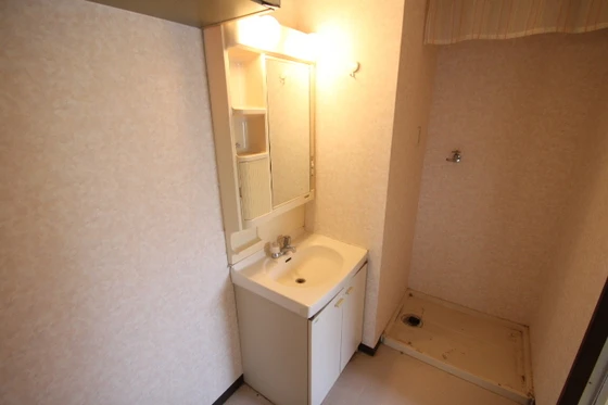 シャルム柳ケ丘