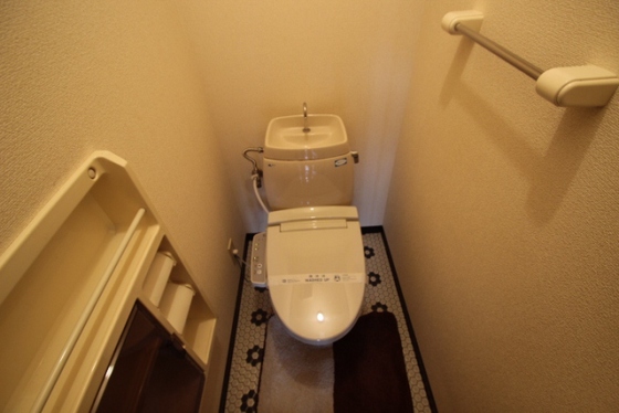 中山台アクシア