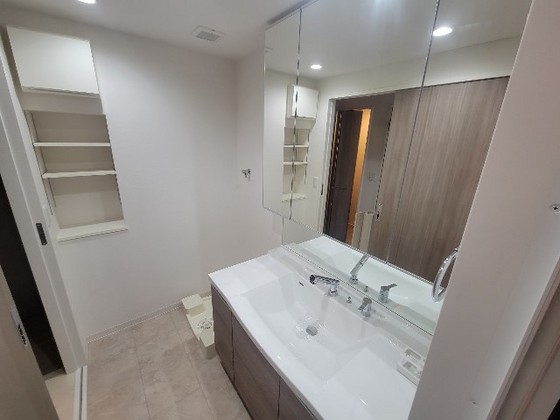 グランソレイユ ナカスジ