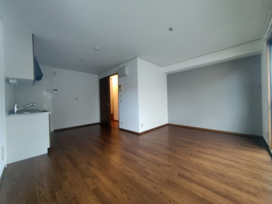 ヴィルヌーブ A棟