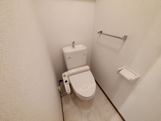 ヴィルヌーブ A棟