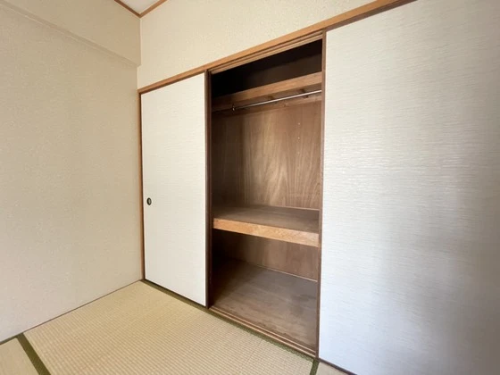 エム・ケイビル