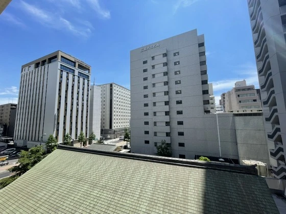 エム・ケイビル