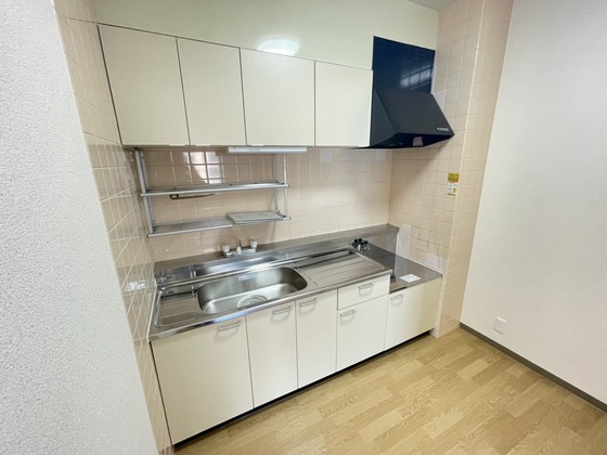 エム・ケイビル