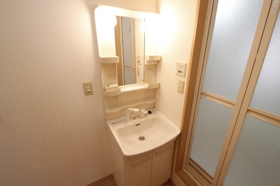 シャーメゾン相田 E棟